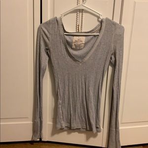 Fitted hollister shirt